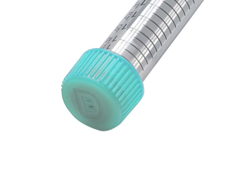 蓋子帶有透氣孔且?guī)Ф』z塞，用于連接注射器